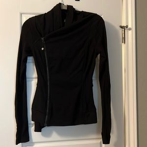 Lululemon Jacket 4